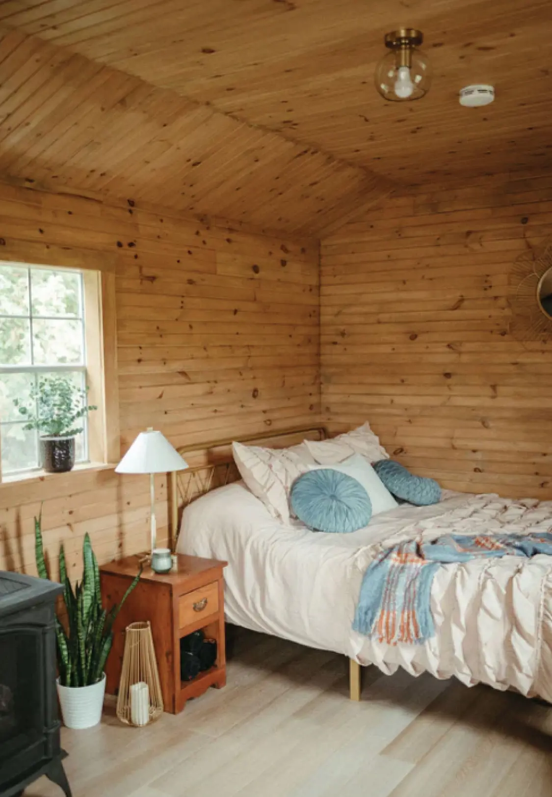 Maple Magic Weekend Cabin